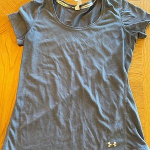 Underarmour heat heat shirt xs